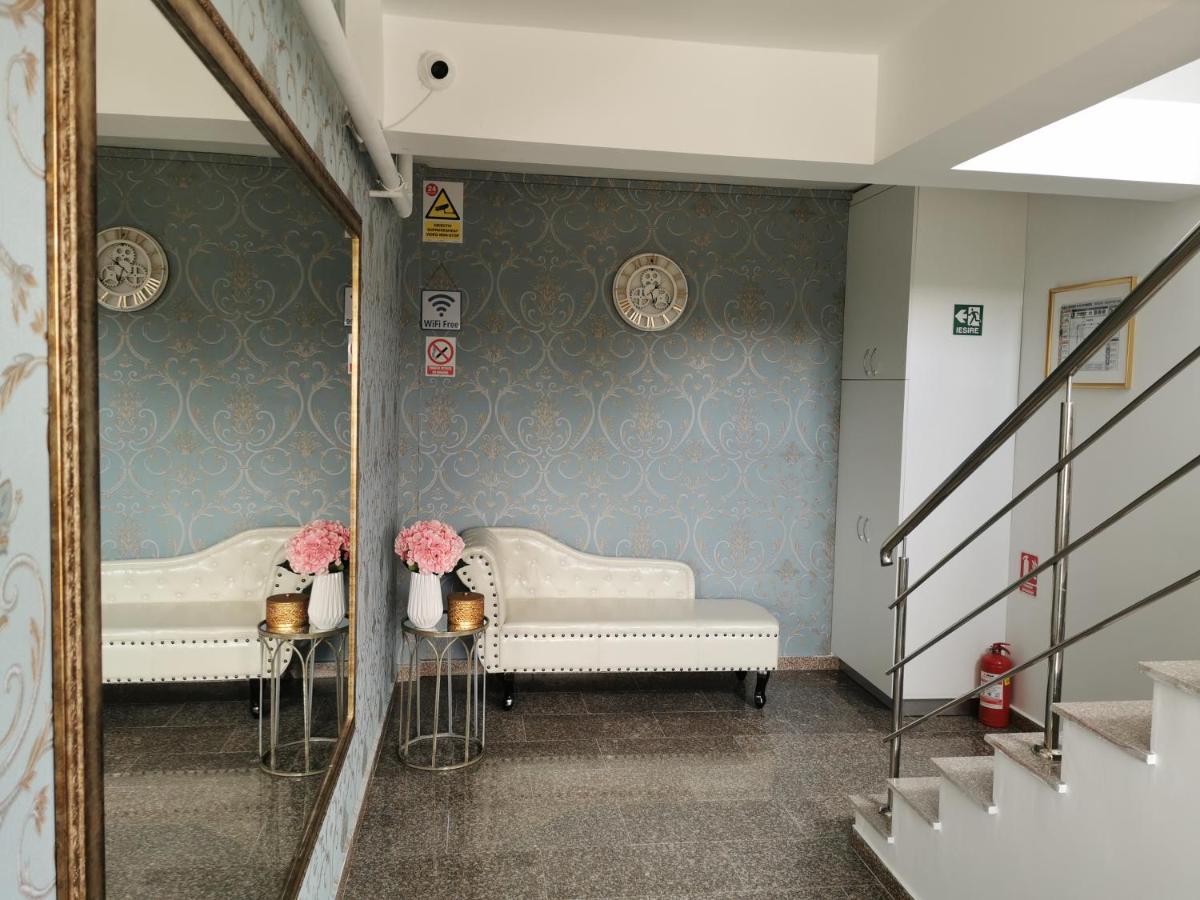 Otopeni Comfort Apartaments Стая снимка