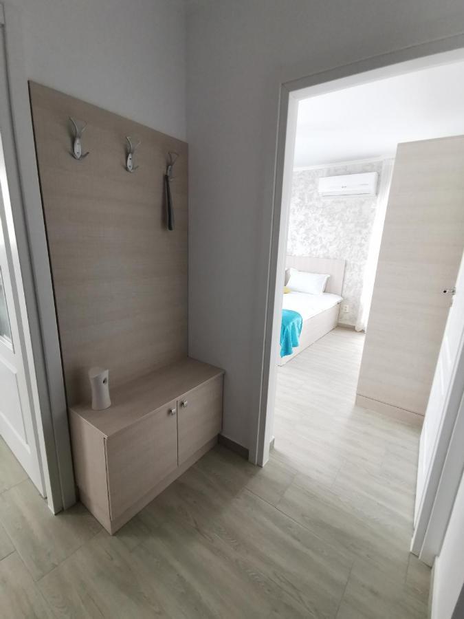 Otopeni Comfort Apartaments Екстериор снимка